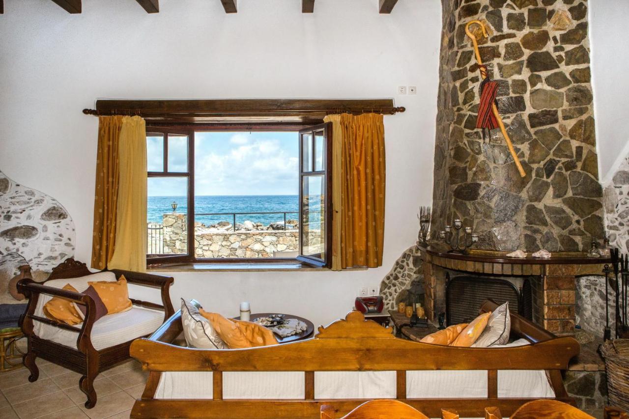 Pericles Villa *