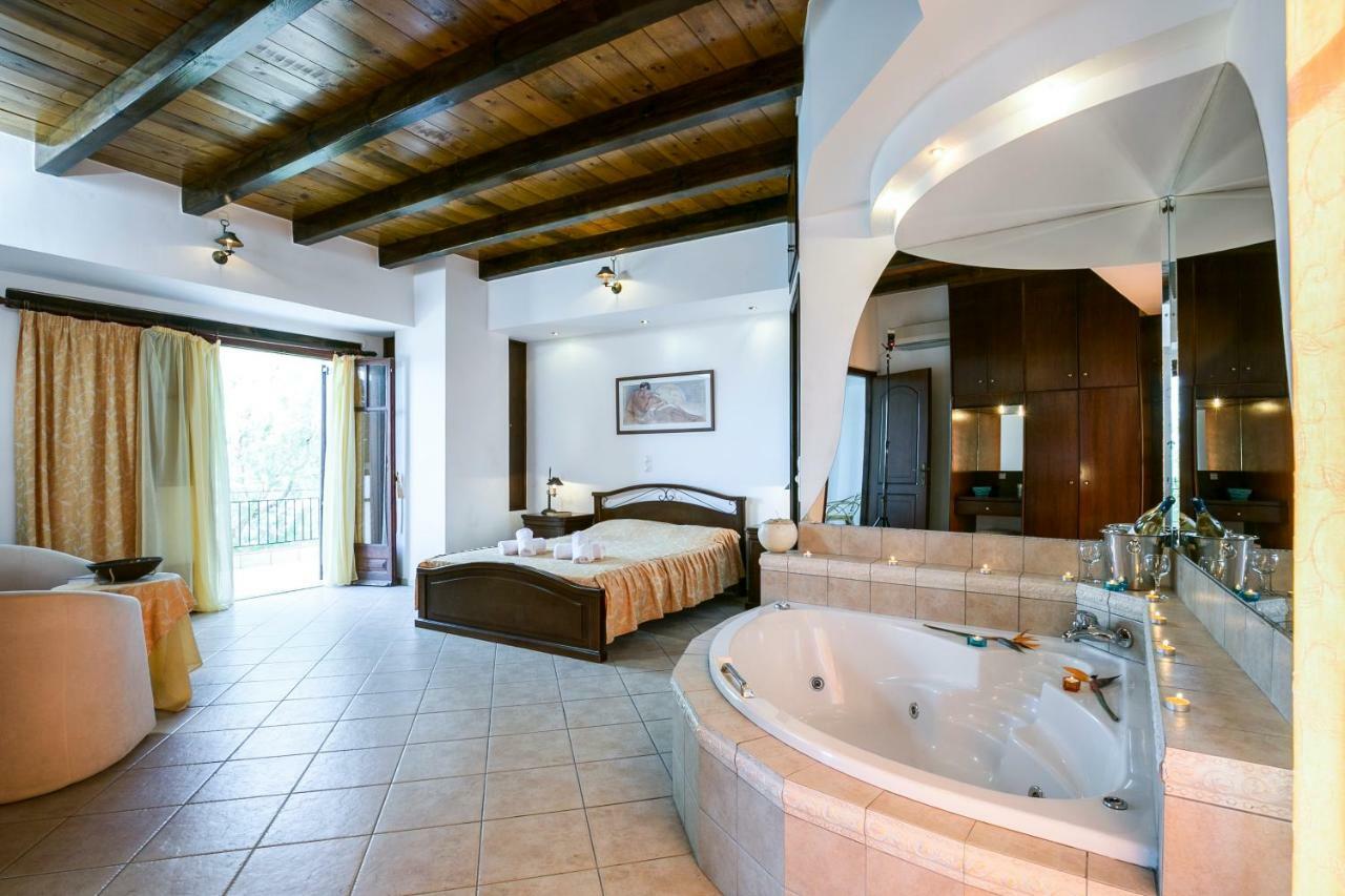 Pericles Villa *
